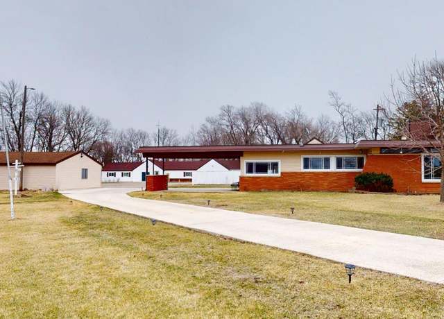 Property at 24216 534th Ave, Austin, MN 55912, 9 beds, 7 baths