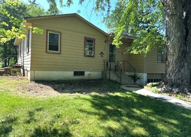 Property at 215 N 11th St, Montevideo, MN 56265, 2 beds, 1 bath