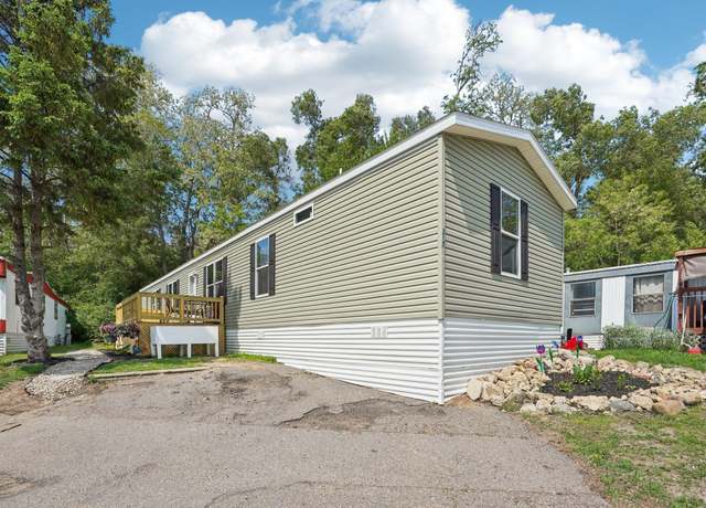 Property at 217 Mayfair Rd, Vadnais Heights, MN 55127, 3 beds, 2 baths