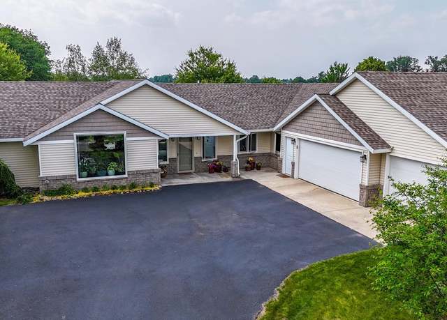 Property at 2248 Edgewood Dr, Detroit Lakes, MN 56501, 4 beds, 3 baths