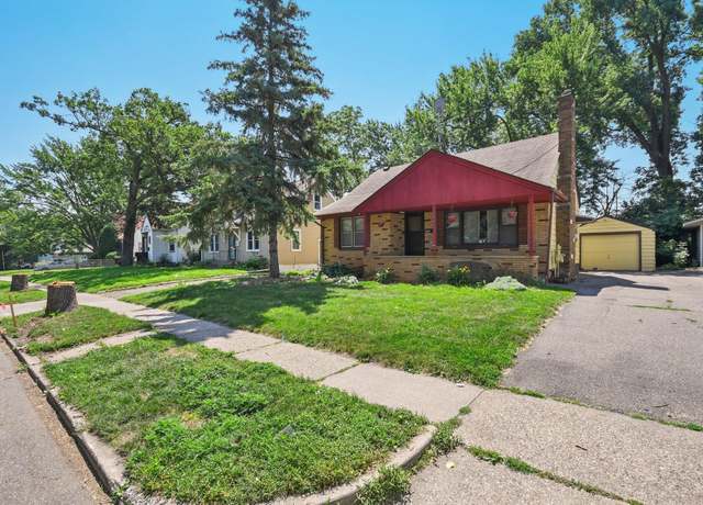 Property at 272 Butler Ave E, West Saint Paul, MN 55118, 3 beds, 2 baths