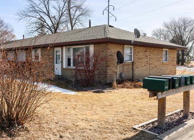 Property at 302 E Elmwood St, Arlington, MN 55307, 7 beds, 4 baths