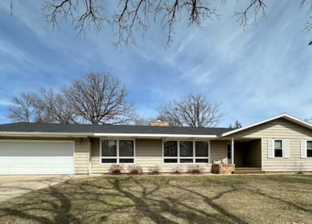 Property at 706 Scandia St, Alexandria, MN 56308, 4 beds, 2 baths
