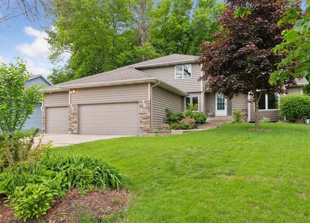 Property at 5645 Lone Oak Dr, Savage, MN 55378, 4 beds, 3 baths