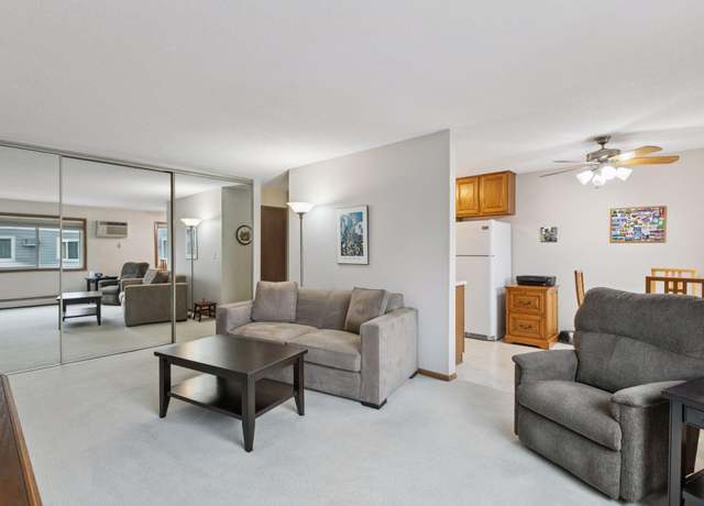 Property at 333 8th St SE #304, Minneapolis, MN 55414, 1 bed, 1 bath