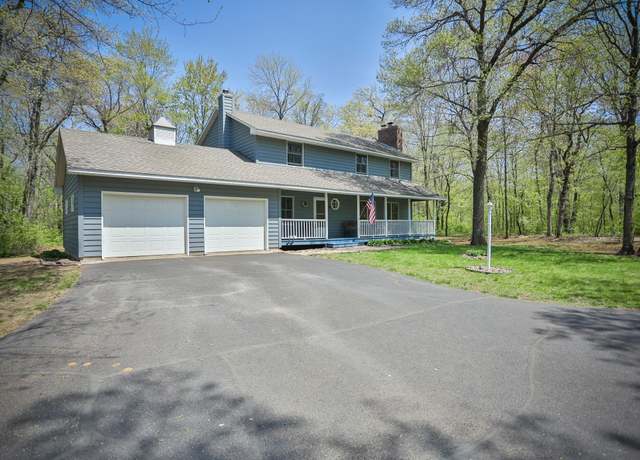 Property at 127 County Rd W, Pleasant Valley Twp, WI 54022, 4 beds, 3 baths