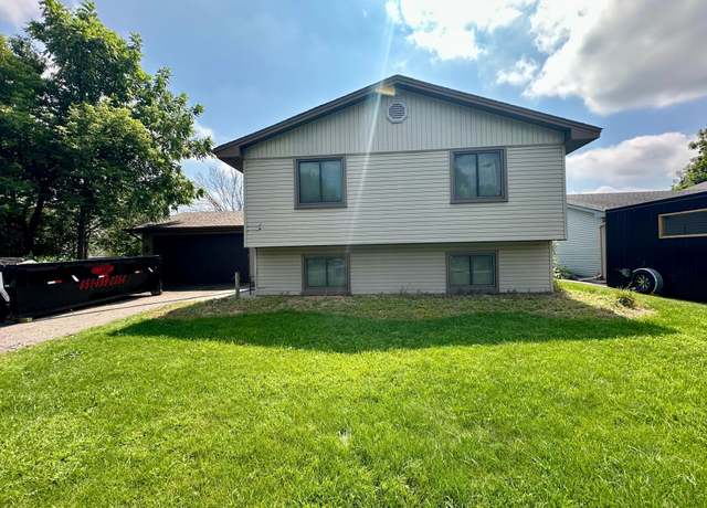 Property at 2409 84th Ave N, Brooklyn Park, MN 55444, 4 beds, 2 baths