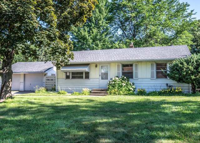 Property at 6264 Oak Knoll Dr, Woodbury, MN 55125, 3 beds, 2 baths