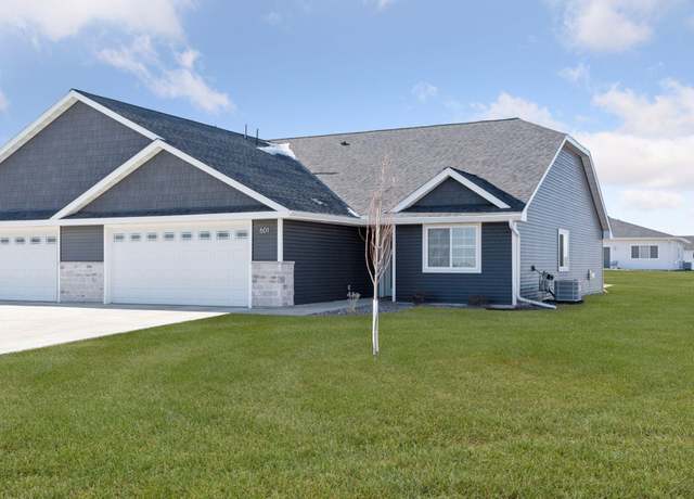 Property at 623 Field Point St, Roberts, WI 54023, 3 beds, 2 baths