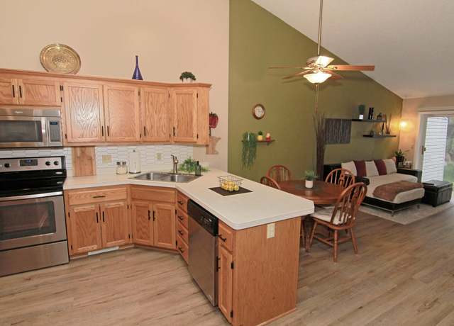 Property at 653 86th Ln NW, Coon Rapids, MN 55433, 2 beds, 2 baths