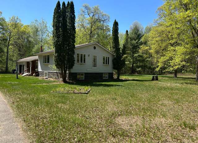 Property at 25622 Blue Bonnet Rd, Center Twp, MN 56465, 4 beds, 2 baths