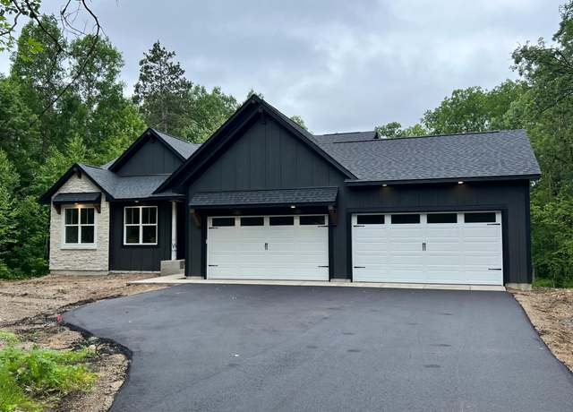 Property at 26197 Mitchell Ct, Nisswa, MN 56468, 5 beds, 3 baths
