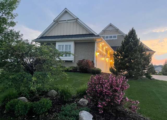 Property at 3710 Talero Curv, Chaska, MN 55318, 3 beds, 3 baths