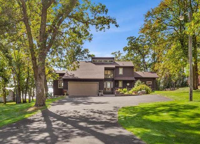 Property at 51224 Pelican Point Dr, Detroit Lakes, MN 56501, 4 beds, 5 baths