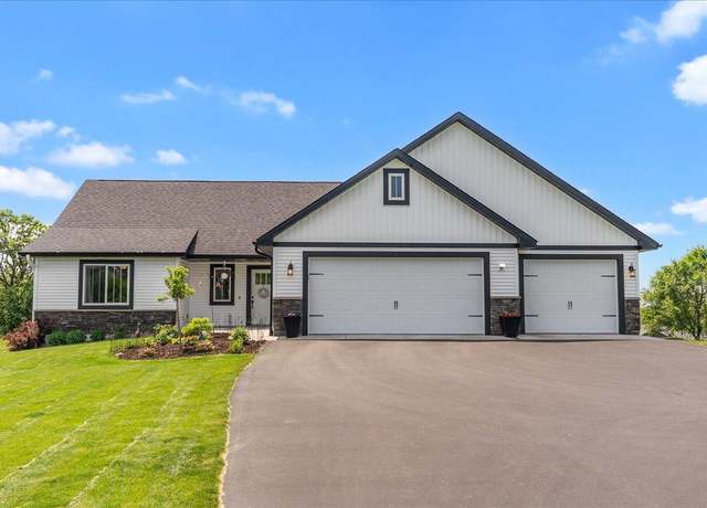 Property at 1609 75th Ave, Hammond, WI 54015, 3 beds, 2 baths