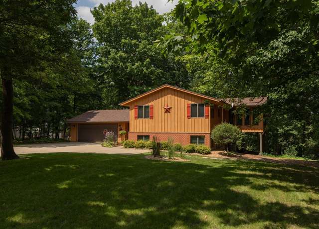 Property at 1135 1st St NW, Oronoco, MN 55960, 3 beds, 3 baths