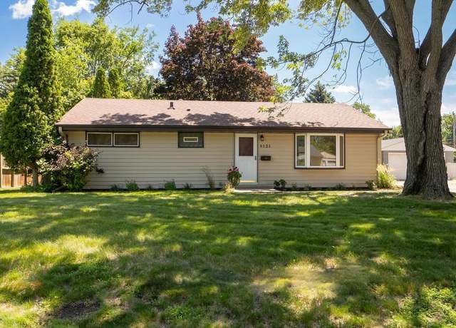 Property at 8121 Clinton Ave S, Bloomington, MN 55420, 3 beds, 2 baths