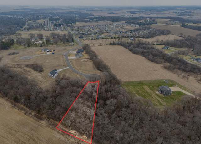 Property at 922 8th St SW, Pine Island, MN 55963