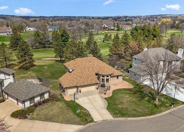 Property at 3600 Rae Ln, Woodbury, MN 55125, 5 beds, 4 baths
