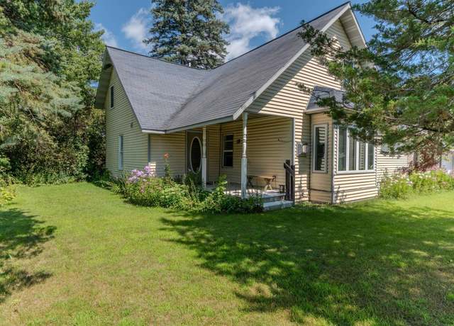 Property at 902 4th St NE, Little Falls, MN 56345, 5 beds, 2 baths