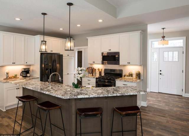 Property at 0000 Central Dr NE, Cambridge, MN 55008, 3 beds, 2 baths