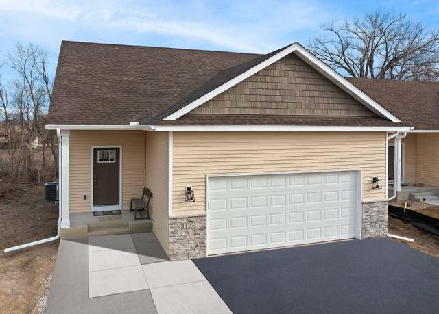 Property at 1121 Seurer St, Elko New Market, MN 55054, 4 beds, 3 baths