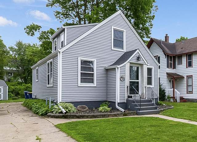 Property at 423 1st St NW, Faribault, MN 55021, 3 beds, 2 baths