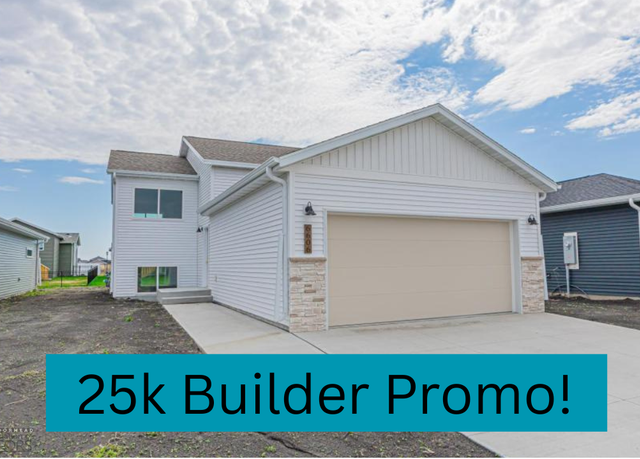 Property at 6606 68th St S, Horace, ND 58047, 3 beds, 3 baths