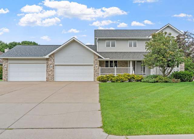 Property at 8347 Zanzibar Ct, Maple Grove, MN 55311, 4 beds, 4 baths