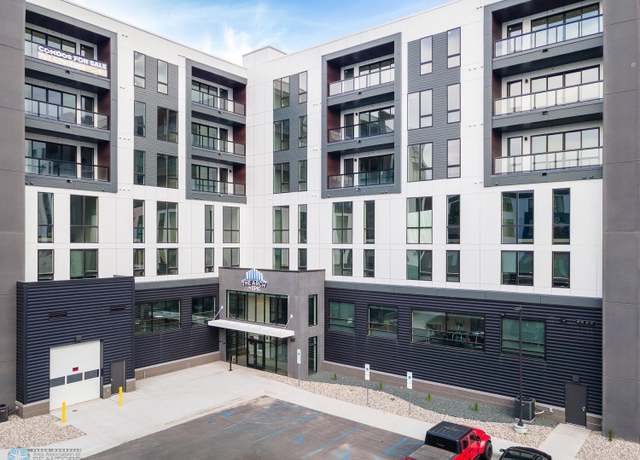 Property at 300 Main Ave #602, Fargo, ND 58103, 3 beds, 2 baths