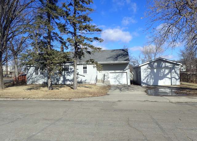 Property at 105 Pine St S, Sauk Centre, MN 56378, 2 beds, 1 bath