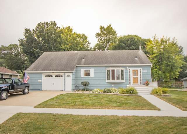 Property at 520 8th Ave, Worthington, MN 56187, 4 beds, 2 baths