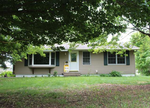 Property at 906 River Rd, Osceola, WI 54020, 2 beds, 2 baths
