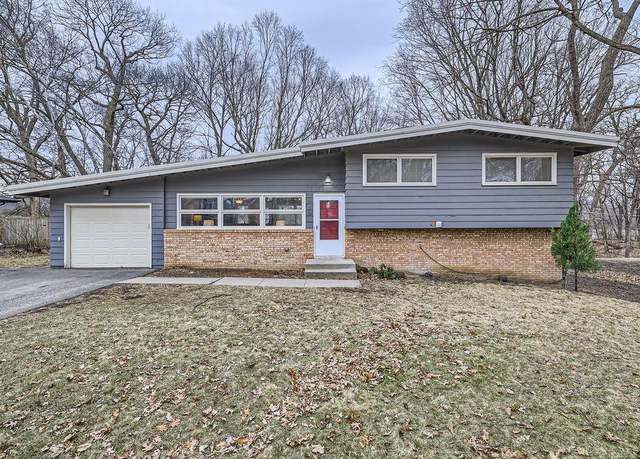 Property at 510 Shadyway Rd, Wayzata, MN 55391, 3 beds, 2 baths