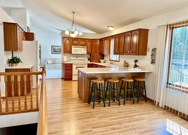 Photo of 501 W Main St, Brownsdale, MN 55918