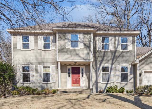 Property at 12809 16th Ave S, Burnsville, MN 55337, 4 beds, 3 baths