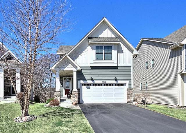 Property at 6802 151st St, Savage, MN 55378, 3 beds, 3 baths