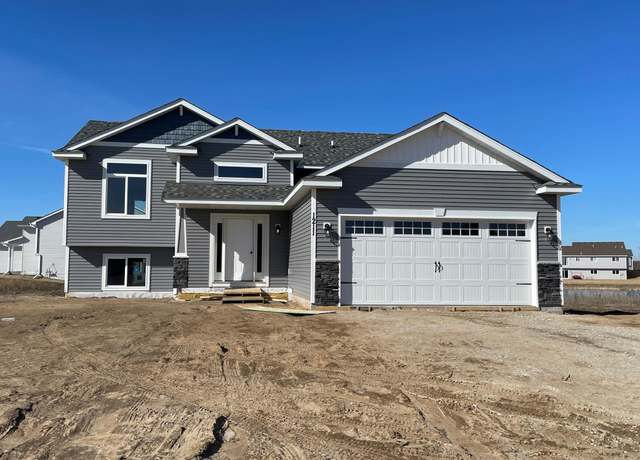 Property at 6944 376th St, North Branch, MN 55056, 3 beds, 2 baths