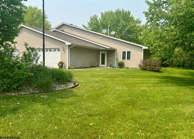 Property at 360 Creekview Ct, Baldwin, WI 54002, 2 beds, 2 baths