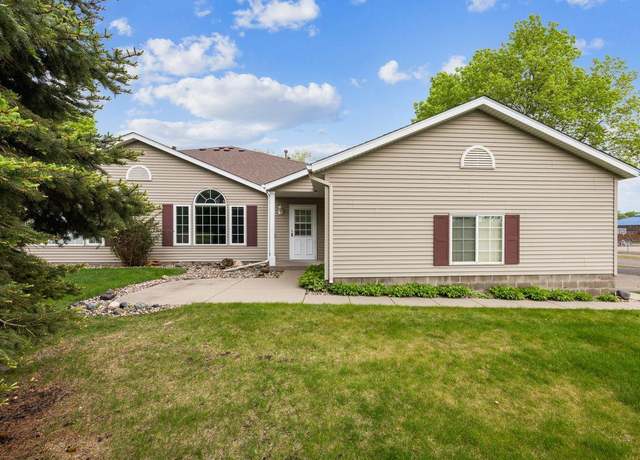 Property at 400 5th St N, Sartell, MN 56377, 2 beds, 2 baths