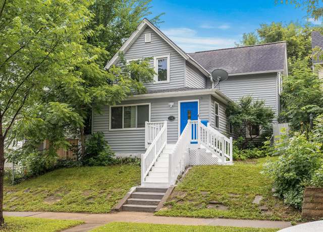 Property at 990 Beech St, Saint Paul, MN 55106, 3 beds, 1 bath