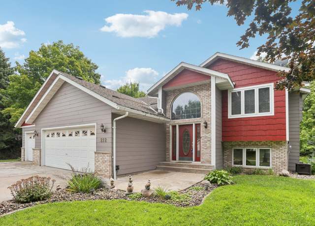 Property at 212 Greenbriar Ln NE, Buffalo, MN 55313, 4 beds, 2 baths