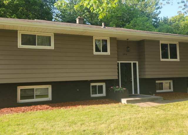 Property at 1415 County Road E W, Arden Hills, MN 55112, 5 beds, 2 baths