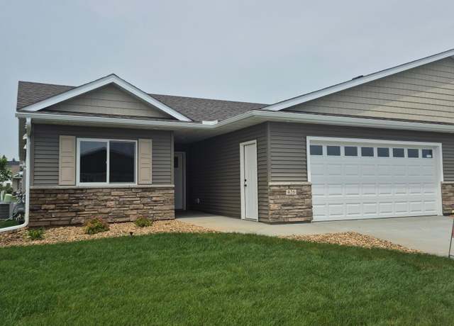 Property at 426 Fawn Run, Kenyon, MN 55946, 2 beds, 2 baths