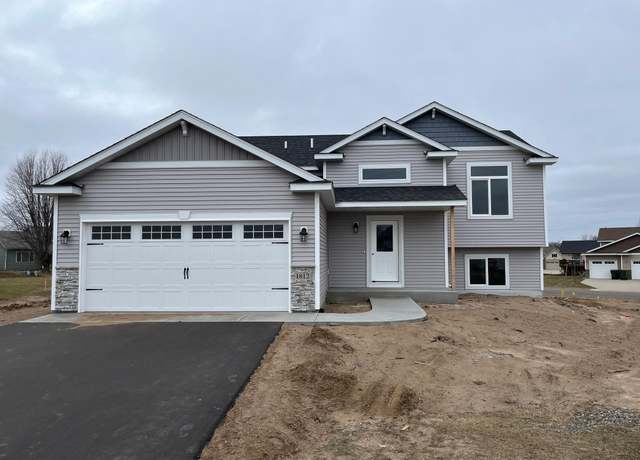 Property at 1804 6th St N, Sartell, MN 56377, 3 beds, 2 baths