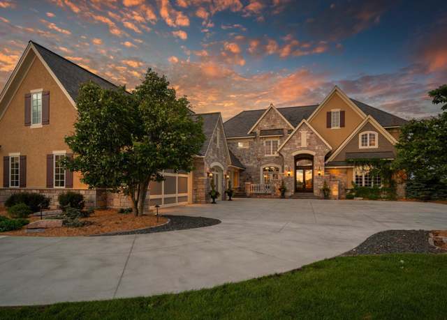 Property at 18901 Brookwood Rd, Prior Lake, MN 55372, 6 beds, 7 baths