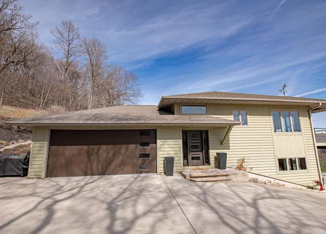 Property at 199 Treetops Ln, Winona, MN 55987, 3 beds, 4 baths
