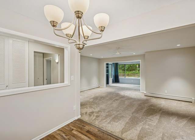 Property at 3076 Lexington Ave N Unit A5, Roseville, MN 55113, 1 bed, 1 bath