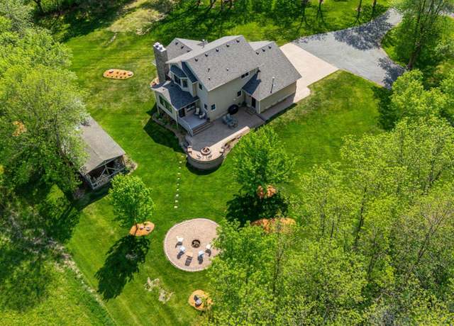 Property at 2083 100th Ave, Osceola Twp, WI 54009, 3 beds, 4 baths