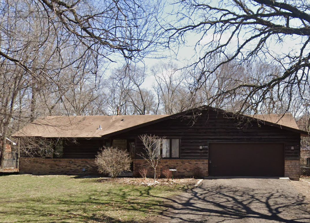 Property at 8455 Red Oak Dr, Mounds View, MN 55112, 3 beds, 2 baths